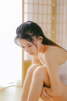 夹生姜走路